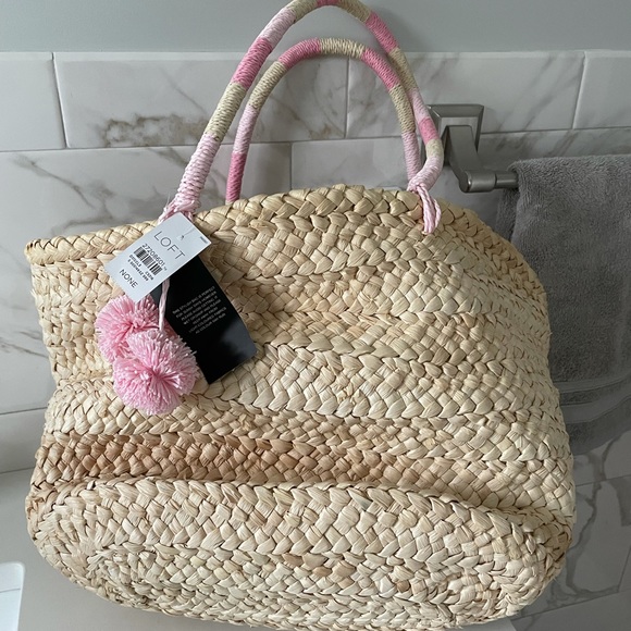 Brand new loft beach bag - Picture 5 of 7